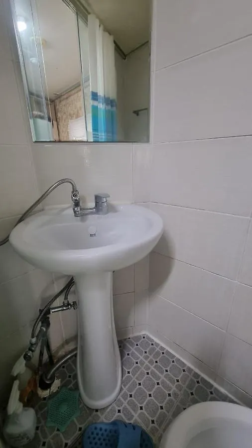 Tomato Livingtel Hostel Seoul
